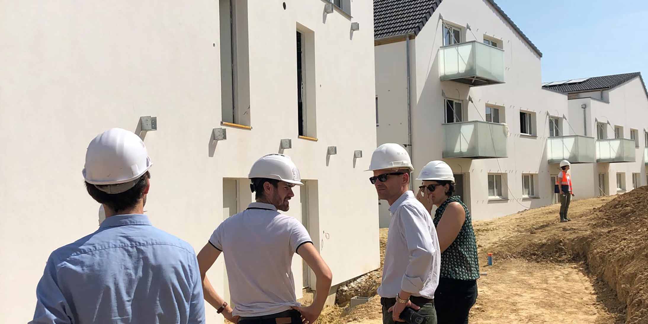 Ossabois a organisé une visite du chantier du Clos des Camaldules à Villecresnes qui comprend 48 logements en ossature bois.