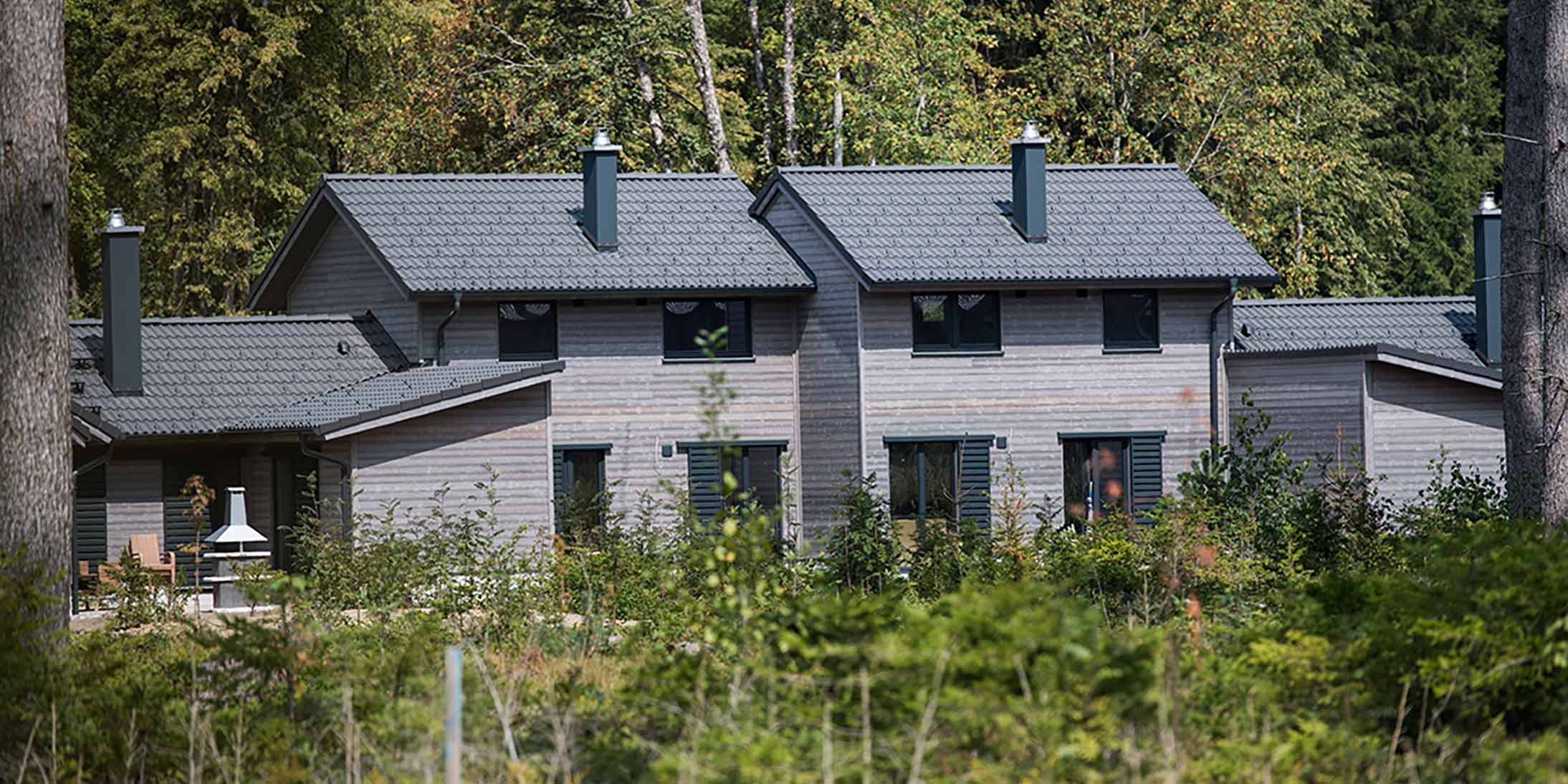 Découvrez une des références en hôtellerie d'Ossabois : une construction hors-site modulaire bois pour le Center Parcs d'Allgaü en Allemagne.