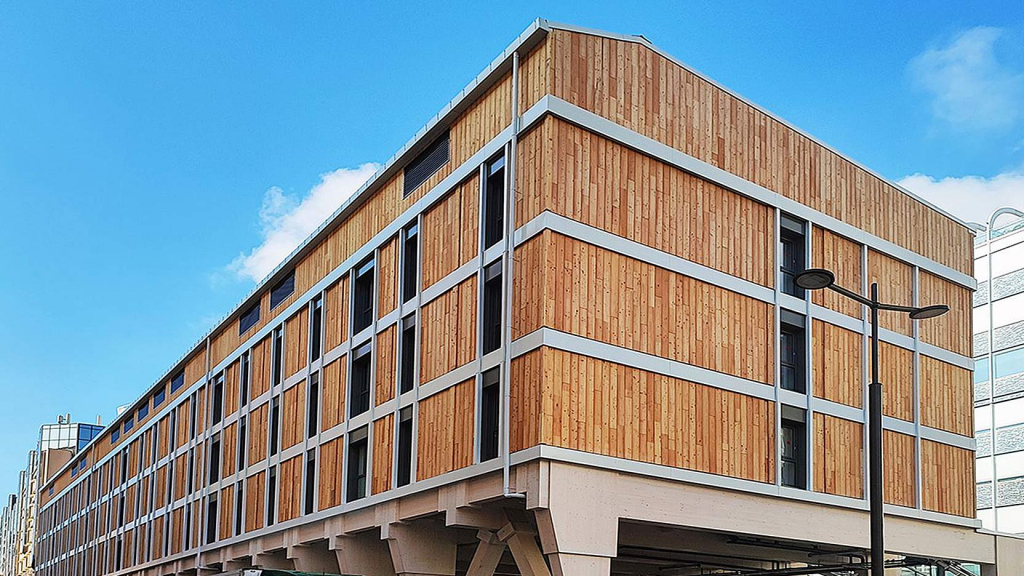 Un bâtiment provisoire en bois pour la Sûreté publique de la principauté de Monaco