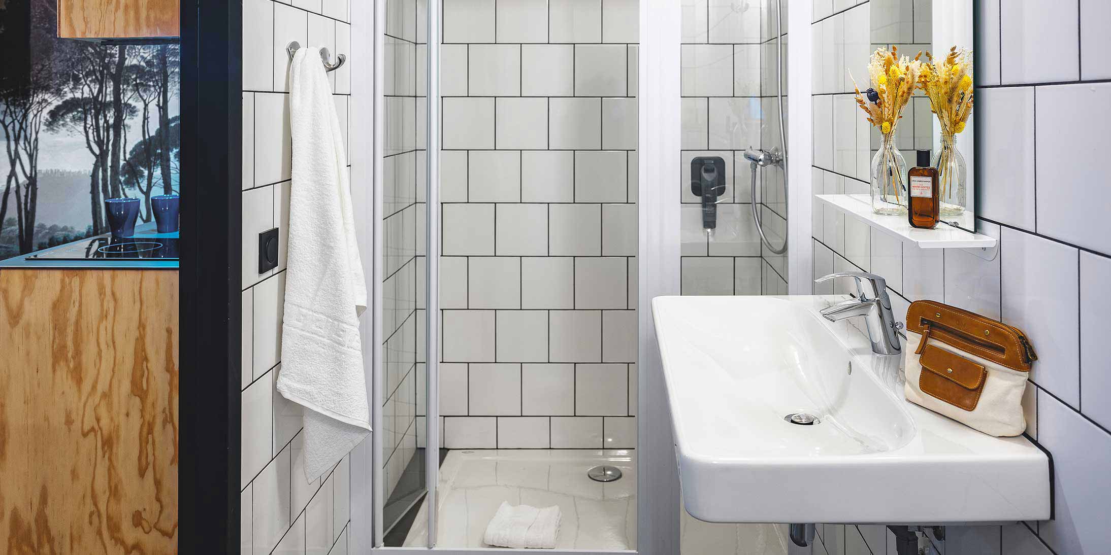 A Marne-la-Vallée, GA Smart Building et Ossabois ont réalisé un hôtel Eklo répondant aux impératifs de confort, de performance environnementale et d’efficience économique.