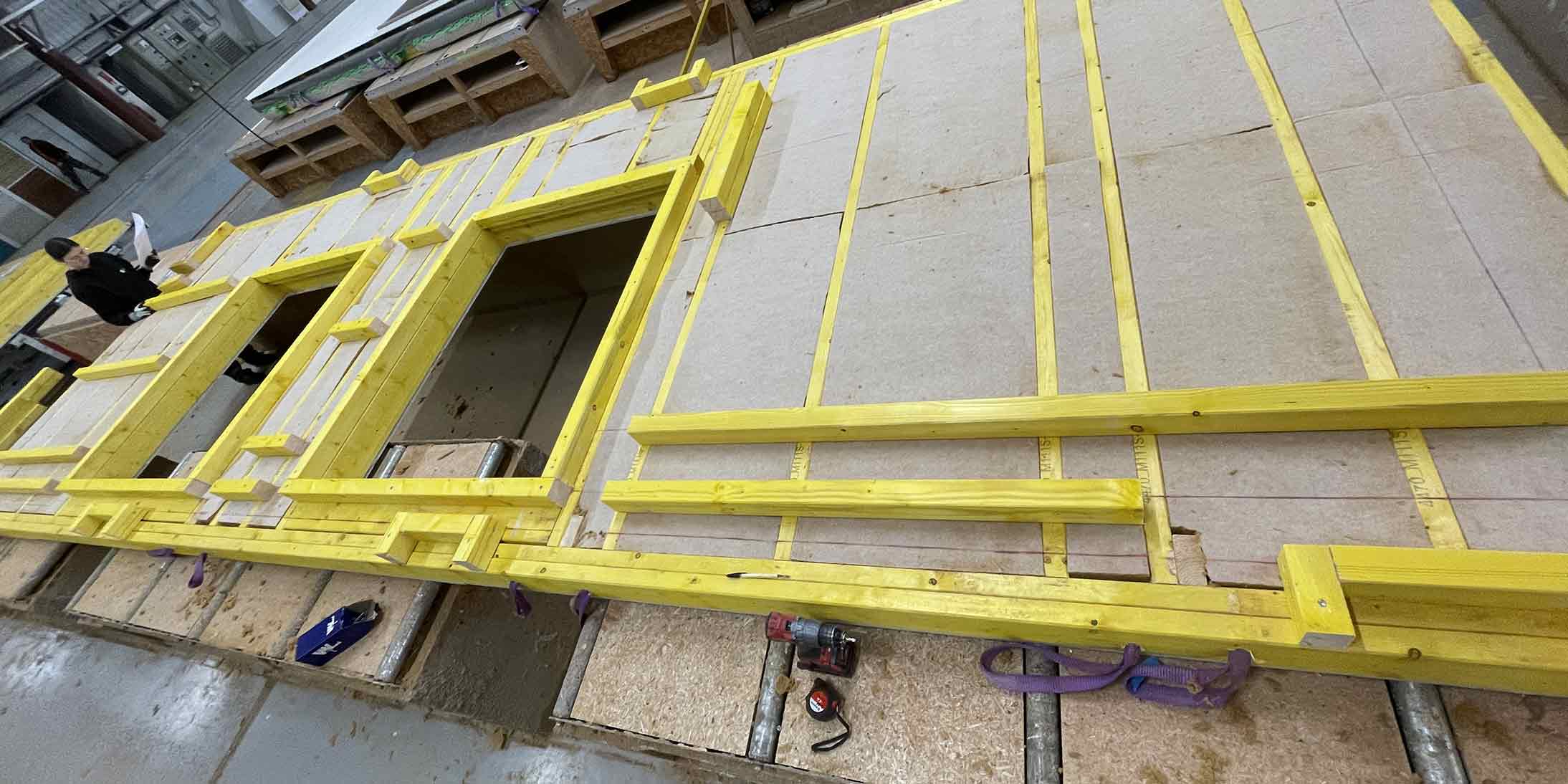 Réhabilitation thermique de 6 bâtiments grâce à la pose des façades à ossature bois d’Ossabois, dans le quartier Bel Air à Saint-Priest